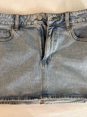 PacSun Light Wash women’s skirt